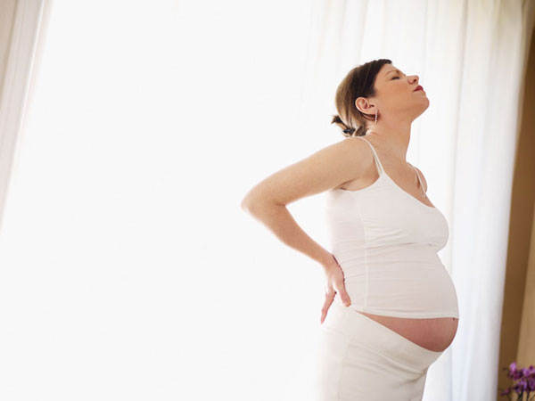 phụ nữ có thai bị thoát vị đĩa đệm